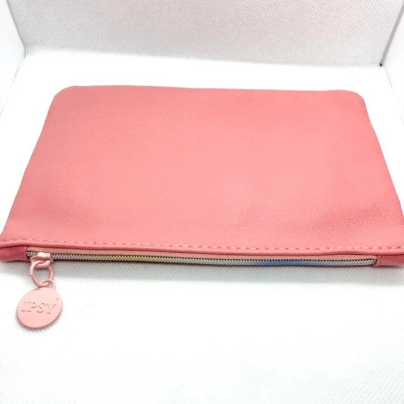 “Discover” Cosmetics Makeup Bag - Picture 3 of 5